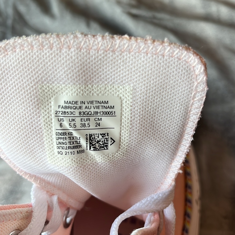 Platform Converse - image 4